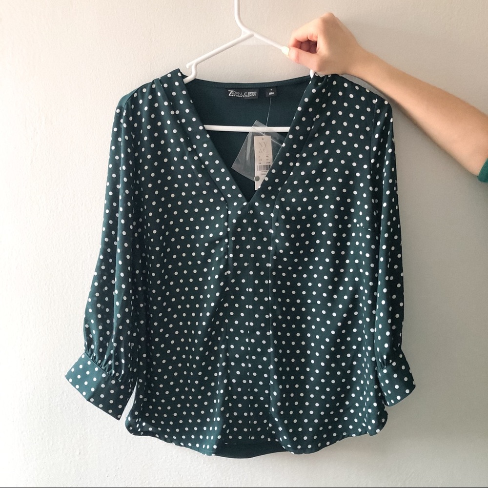 New York & Co. green and white polka dot blouse